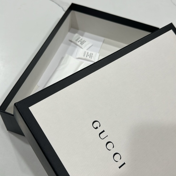 Gucci Box! - Picture 6 of 9